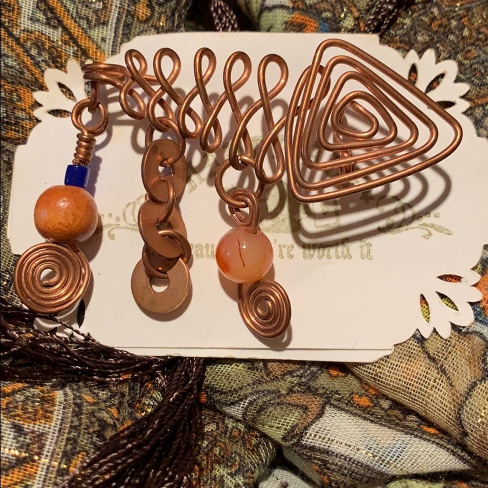 Bronze wire Dog  Pin...Handcrafted !!!